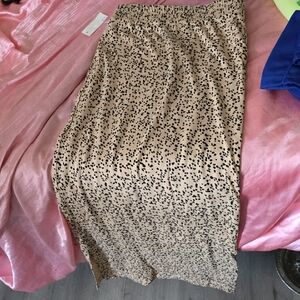 Amazon Essentials Black and Tan Maxi Skirt